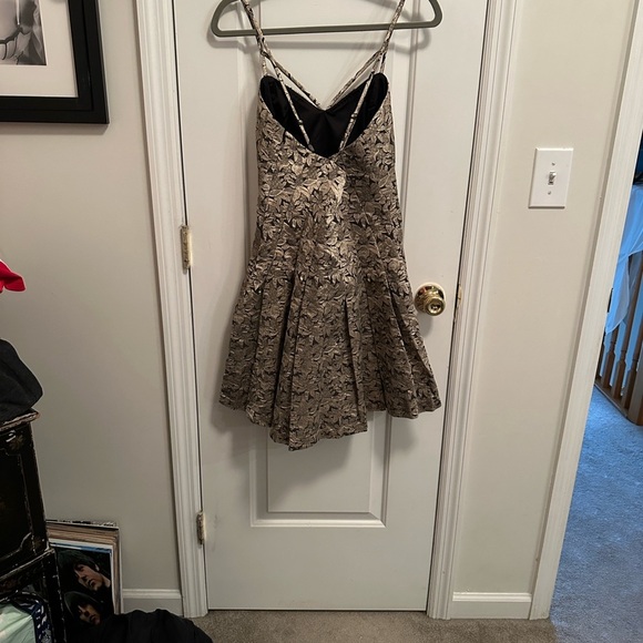 Revolve - Lovers + Friends Abbie Fit and Flare Sweetheart Dress - Picture 6 of 9